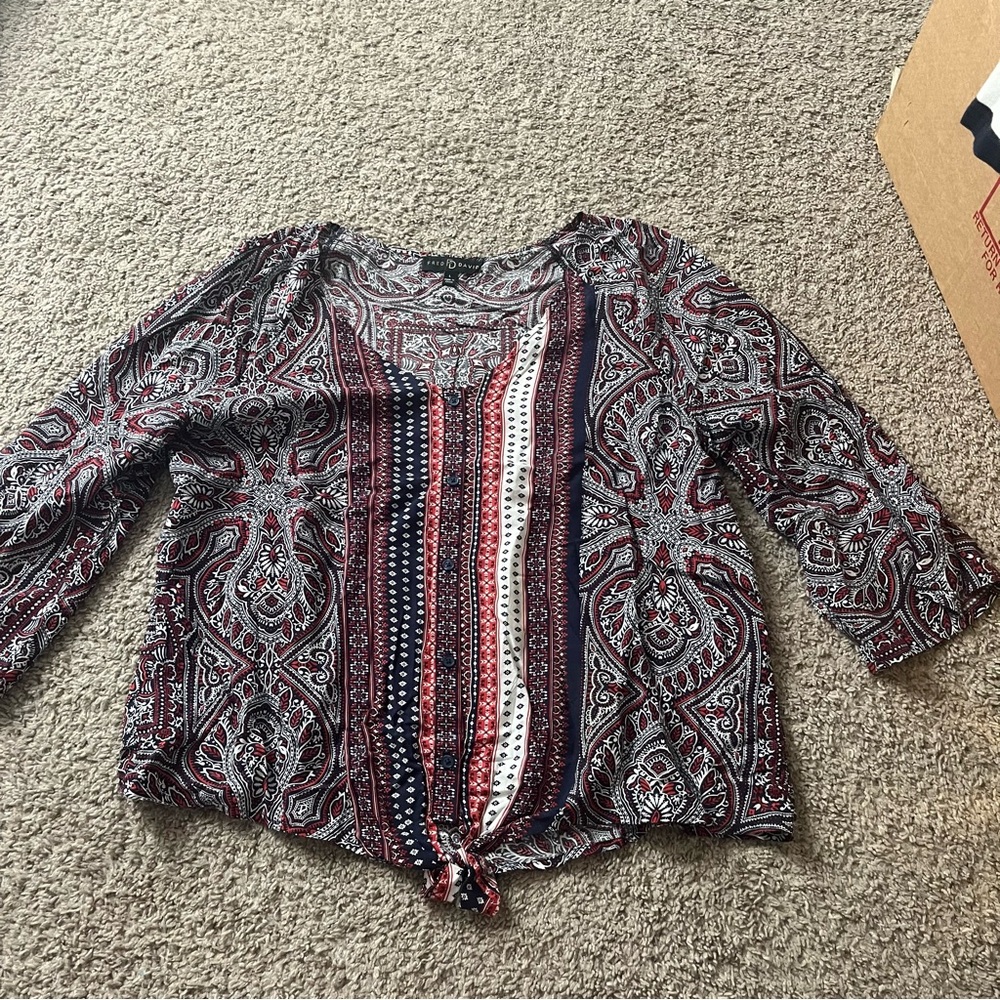 BLOUSE